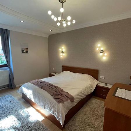 Cozy Apartment In The Old Center Of Prishtina Priştine Dış mekan fotoğraf