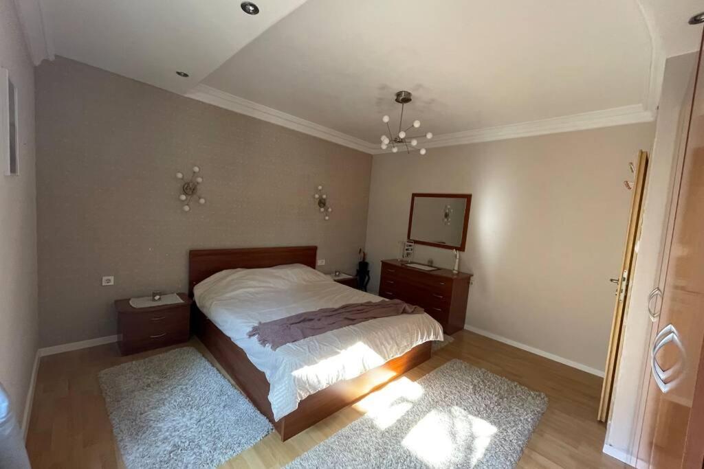 Cozy Apartment In The Old Center Of Prishtina Priştine Dış mekan fotoğraf